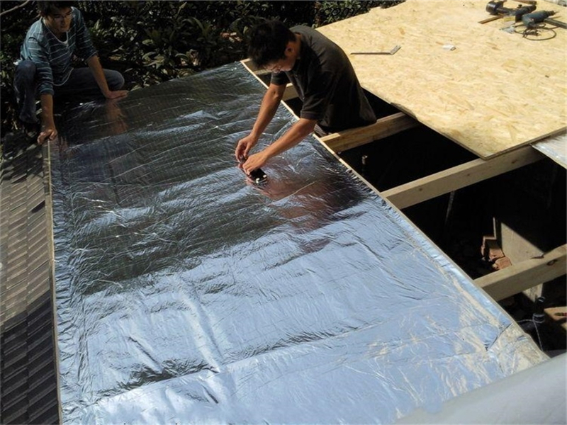 彩钢屋顶玻璃棉卷毡,铝箔贴面玻璃棉卷毡